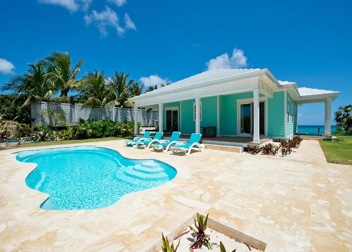 Aqua Villa Home Governor's Harbour